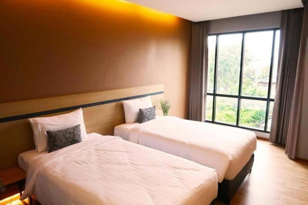 Sans Hotel Ratchaburi Zewnętrze zdjęcie