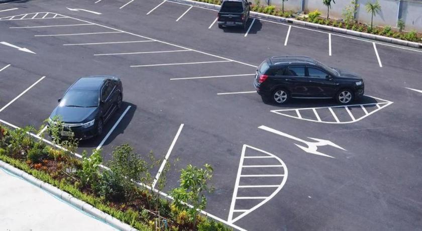 Sans Hotel Ratchaburi Zewnętrze zdjęcie