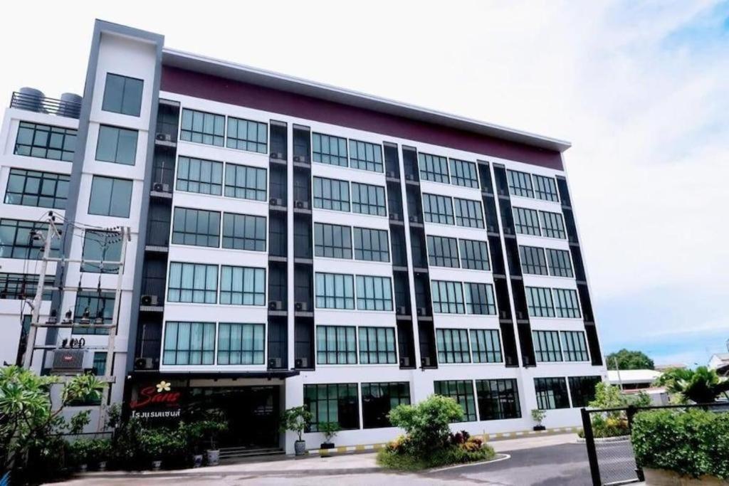 Sans Hotel Ratchaburi Zewnętrze zdjęcie