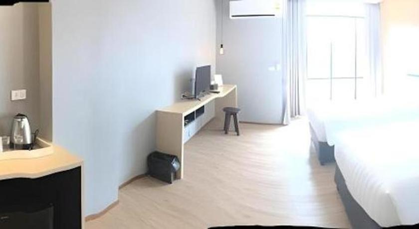 Sans Hotel Ratchaburi Zewnętrze zdjęcie