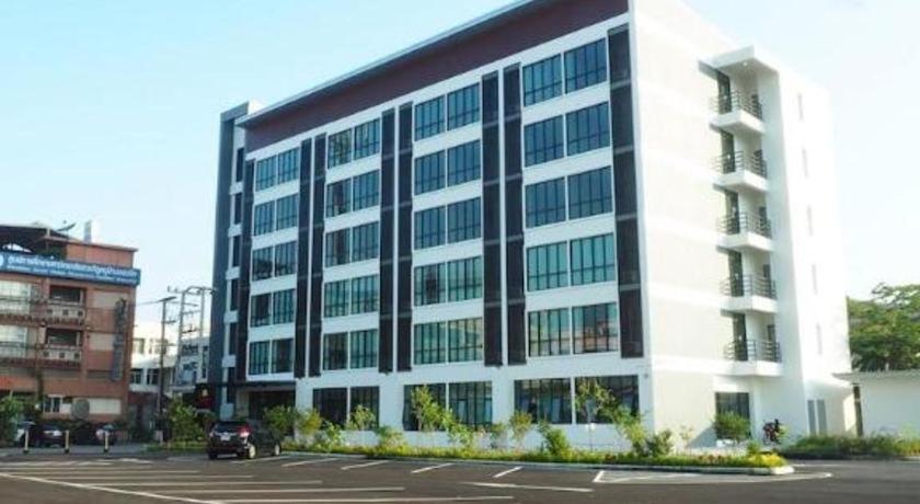 Sans Hotel Ratchaburi Zewnętrze zdjęcie